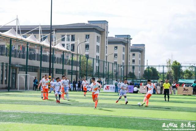 欧冠-维尼修斯破门莫拉塔弑旧主 皇马1-3AC米兰