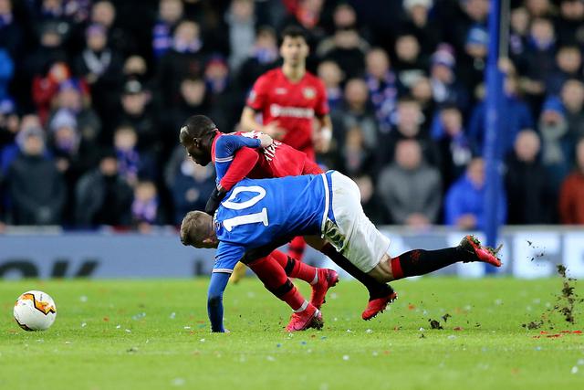 贝克汉姆遇到恶霸亲家 豪门联姻本是一场暗战